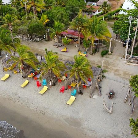 Mar Amar Casa De Playa Hotell Coveñas Exteriör bild