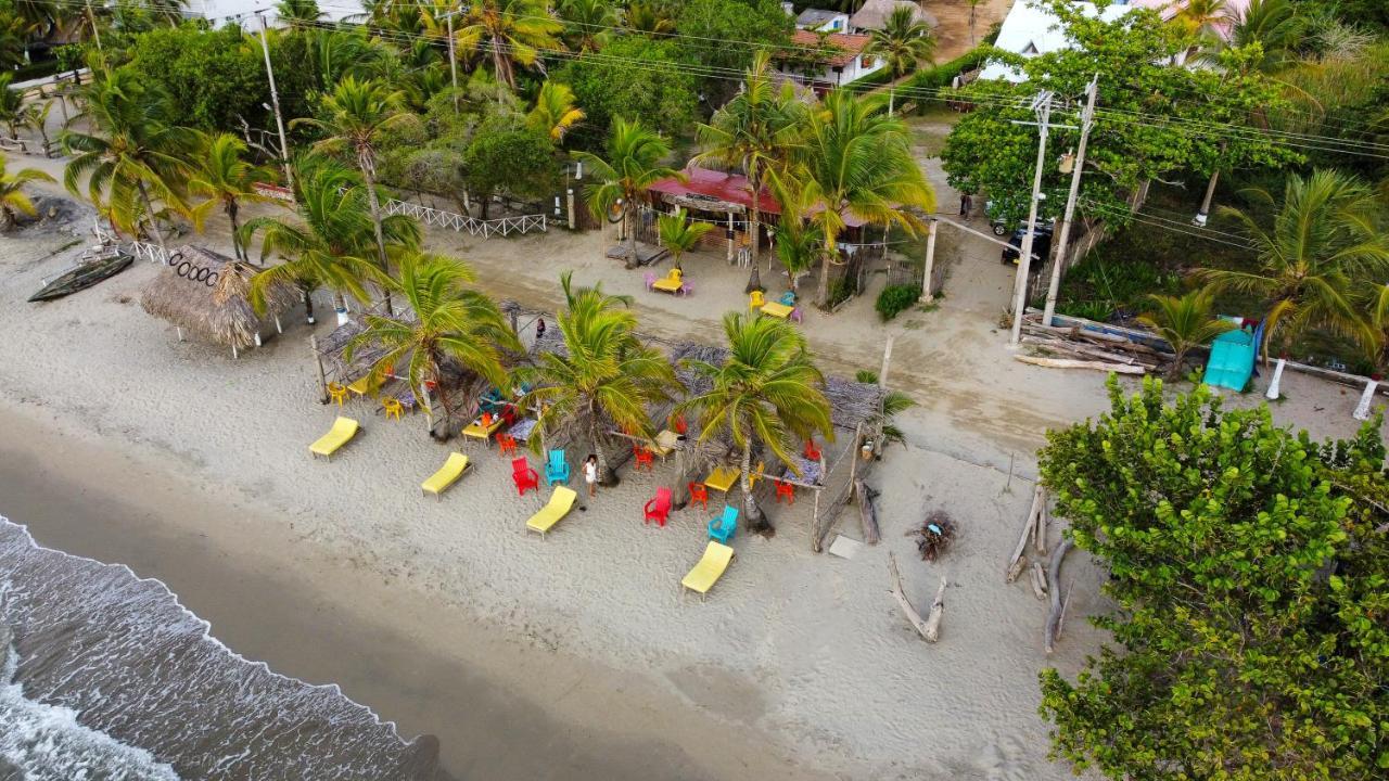 Mar Amar Casa De Playa Hotell Coveñas Exteriör bild